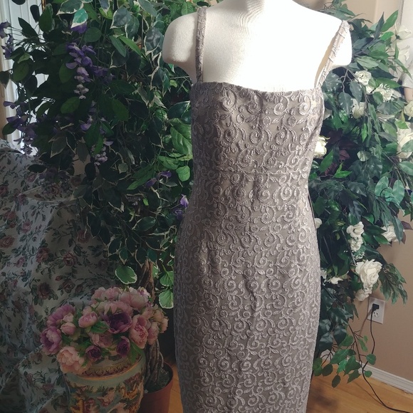 EMBROIDERED LACE DRESS WITH BOLERO JACKET SZ 16 - Picture 2 of 12